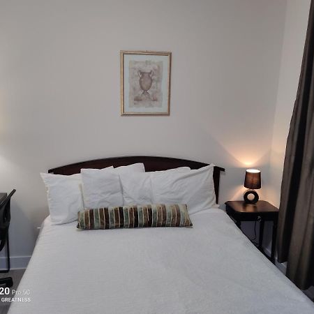 Sweet House B&B Saanich Экстерьер фото